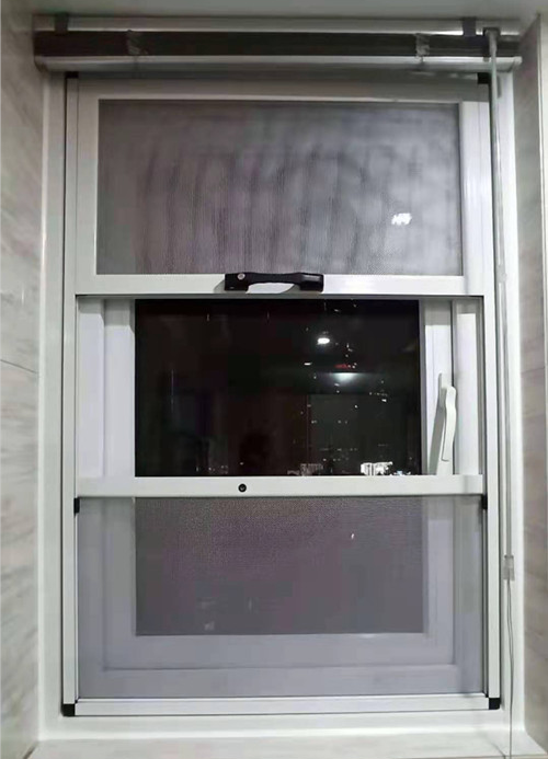 福田區天安高爾夫隔音窗安裝圖片